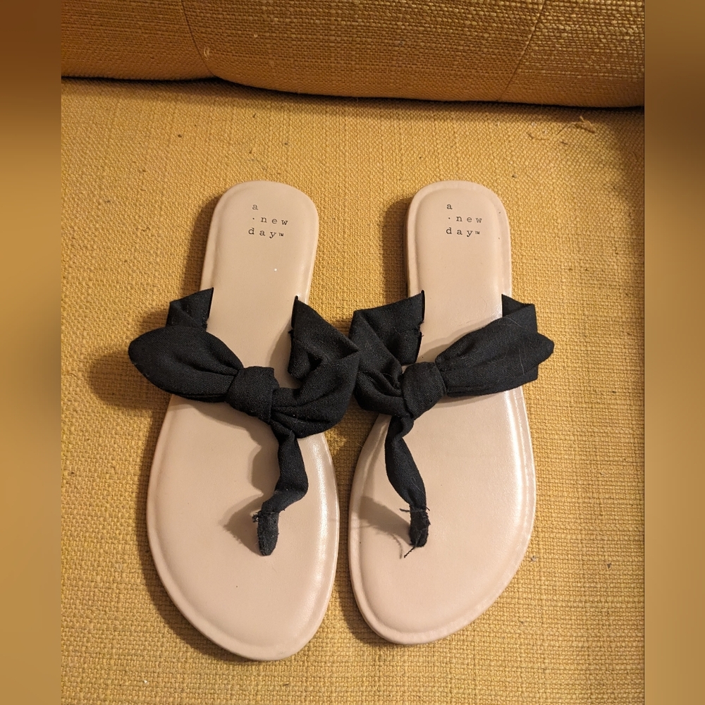 A New Day Women's Black Tied Fabric Bow Sandals